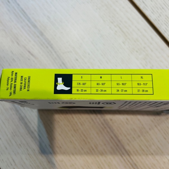 DonJoy Adult Figure 8 Ankle Support Wrap sleeve with straps Stabilizer size M - Picture 8 of 10